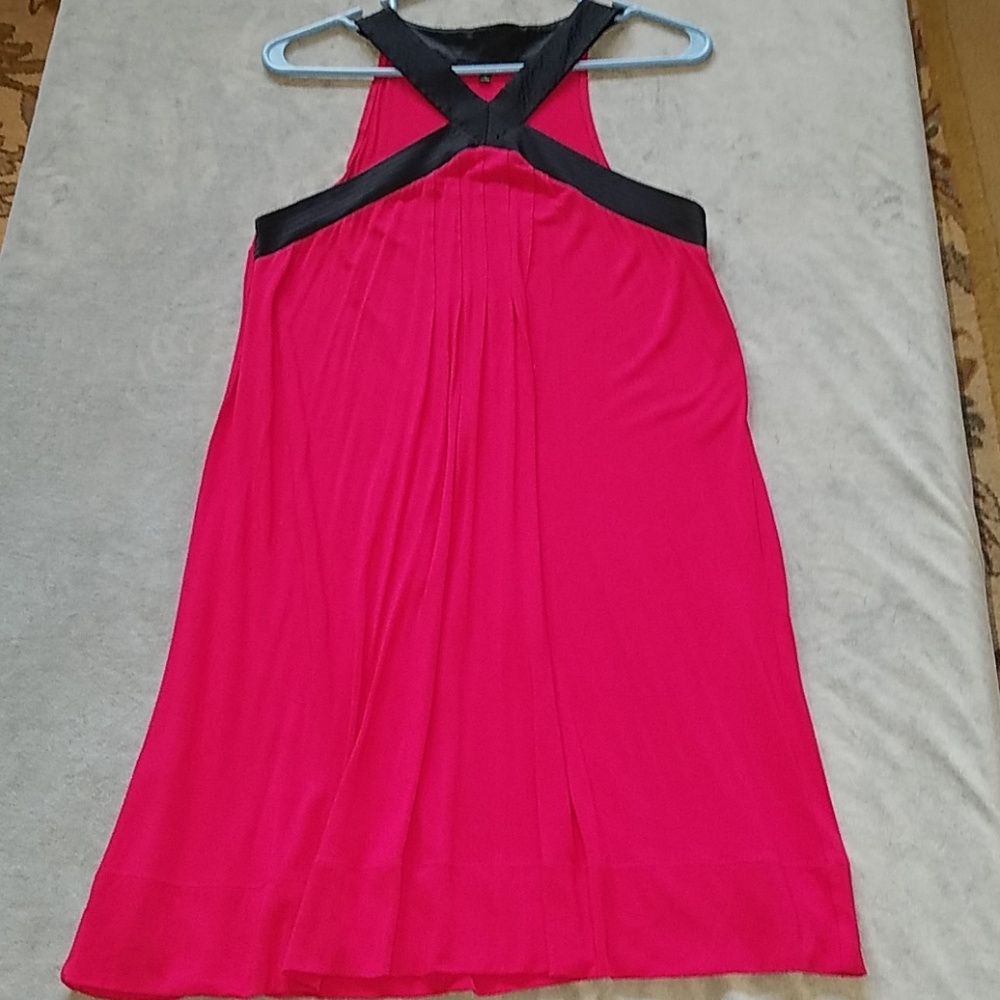 Express midi red flowy dress in M